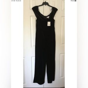 Women’s Gibson latimer black velvet jumpsuit/size Large/new With Tags